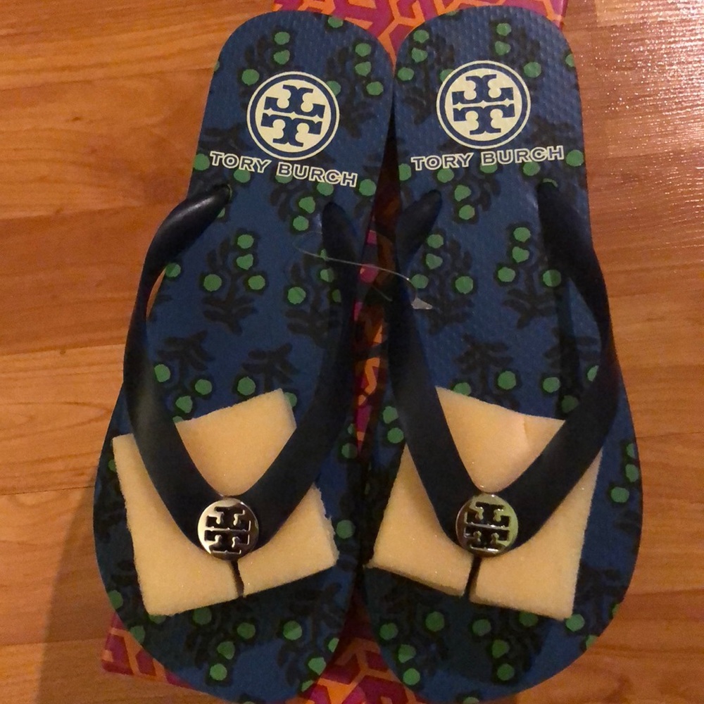 NEW Tory Burch Flip Flops